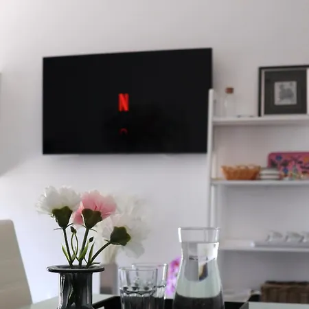 Olivija Apartamento *