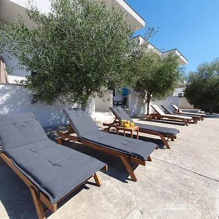 Olivija شقة