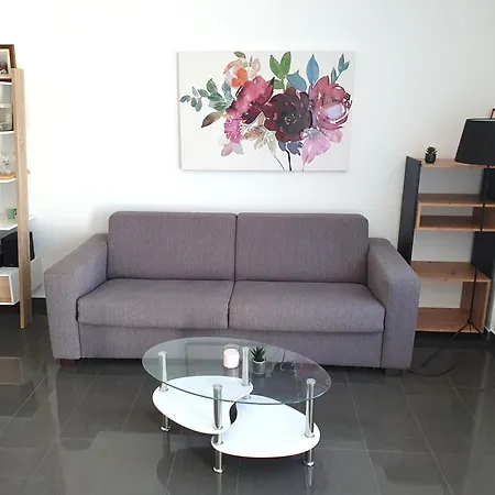 Olivija Apartamento *