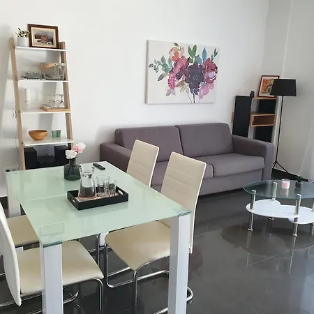 Olivija Apartment *